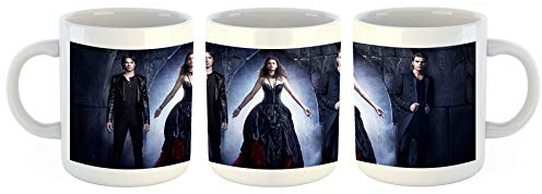 Unified Distribution Vampire Diaries - Tasse mit Motiv Bedruckt, 300ml C-Henkel. Tolles Geschenk für Büro, Küche, Geburtstag, Ihre Neue Lieblingstasse zum Frühstück