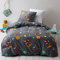 Omela Bettwäsche Weltraum 135x200 Jungen Kinder Planeten Sterne Rakete Motiv Grau Kinderbettwäsche Set, 2 Stücke, Kuschelig Microfaser Bettbezug und Kissenbezug 80x80 cm Reißverschluss