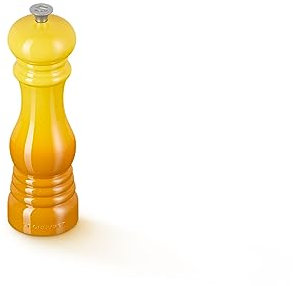 Le Creuset Classic Adjustable Salt Mill Grinder, Chip-resistant ABS Plastic, Anti-Corrosion, 40 g, 21 cm, Nectar, 44002216720000