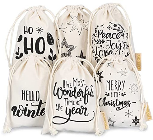 Papierdrachen 6 Geschenksäckchen zu Weihnachten - aus Baumwolle - wunderschön bedruckt und ideal zum Verpacken von Geschenken - Größe 13x18cm mit Zugband - Set 1