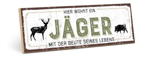 TypeStoff Holzschild mit Spruch – HIER WOHNT EIN JÄGER – im Vintage-Look mit Zitat als Geschenk und Dekoration - HS-00518