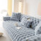 Alishomtll Plüsch Sofabezug Ecksofa 1/2/3/4 Sitzer, Universelle rutschfeste Sofa Überzug, L Form Couch Überzug Sofaschoner, Waschbar Sofaüberwurfe Sofadecke für Wohnzimmer, Hellgrau 90x210cm
