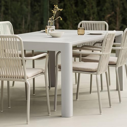 SKLUM Set aus rechteckigem Arnadine-Tisch (180 x 100 cm) und 6 stapelbaren Gartenstühlen aus Alberta-Aluminium