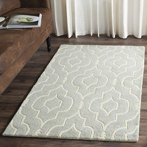 SAFAVIEH Chatham Collection Accent Rug - 3' x 5', Grey & Ivory, Handmade Geometric Wool, Ideal for High Traffic Areas in Entryway, Living Room, Bedroom (CHT736E)