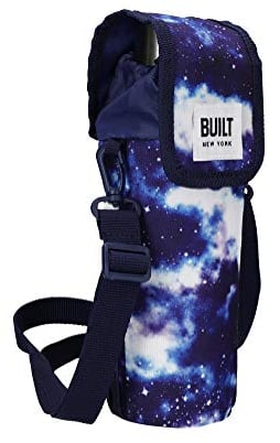 BUILT - Sac Isotherme avec Bandoulière pour Bouteille, 100% Polyester avec Doublure en PEVA, 9 x 11 x 25 cm, Motif Galaxy