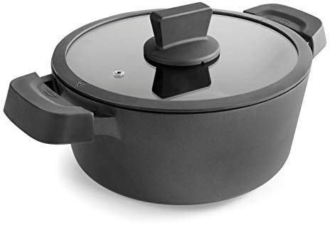Lacor - Cacerola con tapa titanium pro con antiadherente, Aluminio, 28 cm