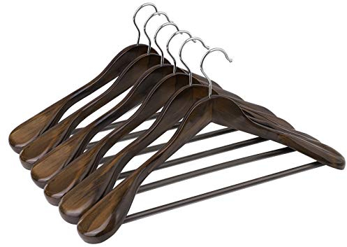 SONGMICS Perchas para trajes, perchas de madera maciza con extremos anchos, barra antideslizante para pantalones, juego de 6 para atuendos, camisas, abrigos, chaquetas, pantalones, gancho giratorio de