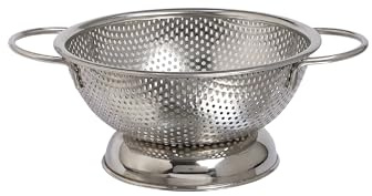 Buckingham Micro-Perforated Colander 18/8 Stainless Steel Deep Strainer Bowl with Footed Base Colander for Kitchen Pasta Spaghetti Noodles Vegetables & Fruits (16.5 cm)