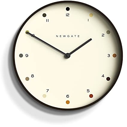 NEWGATE® Mr Clarke Wanduhr | Große skandinavisch inspirierte Sperrholzuhr | 40cm | Gehäuse aus dunklem Holz mit Designer-Dot-Zifferblatt | Modernes minimalistisches Design für Küche