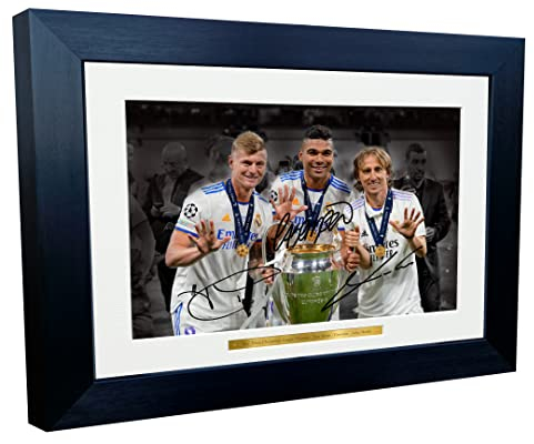 30,5 x 20,3 cm, A4 Toni Kroos Casemiro Luka Modric 5 Times Champions League Winners Real Mardrid Autogramm, signiert, Fotorahmen, Fußballposter, Geschenk