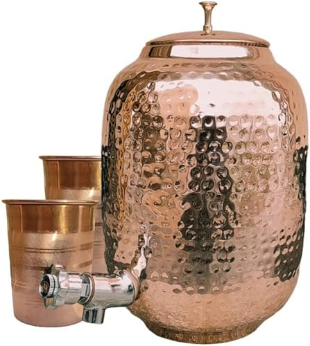 The India's Store Distributeur d'eau en cuivre martelé pur avec robinet, 2 carafe à eau matka en verre au toucher argenté, carafe en cuivre avec robinet 8 litres