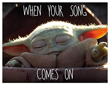Komar 70 x 50 cm Star Wars Mandalorian The Child Music | Baby Yoda, Dekoration, Wandbild, Poster, Kunstdruck | Größe Rahmen | WB-SW-009-70x50, Bunt