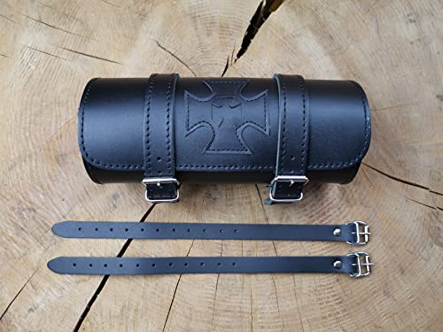 ORLETANOS Gepäckrolle Tool Malteser Kreuz kompatibel mit Harley Davidson Softail Streetbob Cruiser Dyna Sportster Shovelhead Werkzeugrolle universell