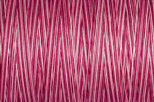 Gutermann 876 yd Natural Cotton Thread Variegated, Plum Berry