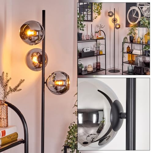 Lampadaire Koyoto de HOFSTEIN, en métal/verre noir/chrome/fumé, lampe au design vintage avec abat-jour en verre (Ø 15 cm) et interrupteur au pied, 160 cm, E14, salon, chambre à coucher, salle à manger