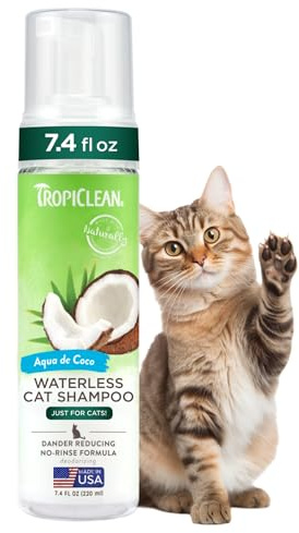 TropiClean No Rinse Waterless Cat Shampoo | Dandruff Treatment | Moisturizing Dry Shampoo for Dry Skin | USA Made | Aqua de Coco Scent | 7.4oz.