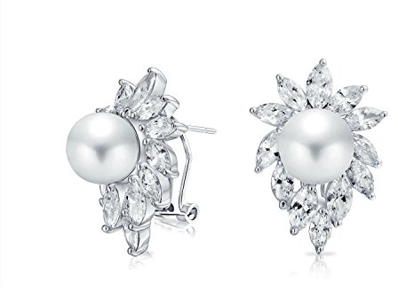 Classic Vintage Style Cocktail Bridal Wedding Party Halo Leaf Aaa Cz Marquise White Simulée Perle Stud Ears For Women For Wedding Omega Back Plated Argent