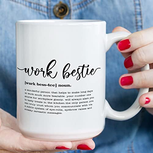 Work Bestie Definition Typografie Tassen Work Bestie Definition Kaffeetasse Lustige Sprüche Tasse 425 ml Arbeit Bestie Teetasse Keramiktasse Bestes Geschenk oder Souvenir für Männer Frauen Geburtstag