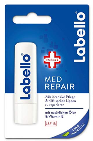 Labello Med Repair im 4er Pack (4 x 4,8 g), Lippenpflegestift mit Sonnenschutz (LSF 15) und Vitamin E für intensiven Lippenschutz, Lippenpflege ohne Mineralöle