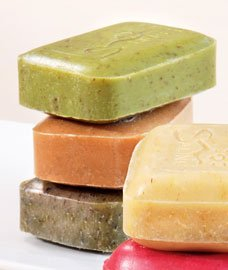 Saling, Schafmilchseife, Kräutergarten (Sanddorn,Eisenkraut,Wiesenkräuter)