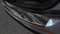 Ladekantenschutz aus Edelstahl in anthrazit mit 3D Abkantung passend für Volvo V60 II ab 7/2018/V60 Cross Country ab 2019 AZUGA AZ30000032