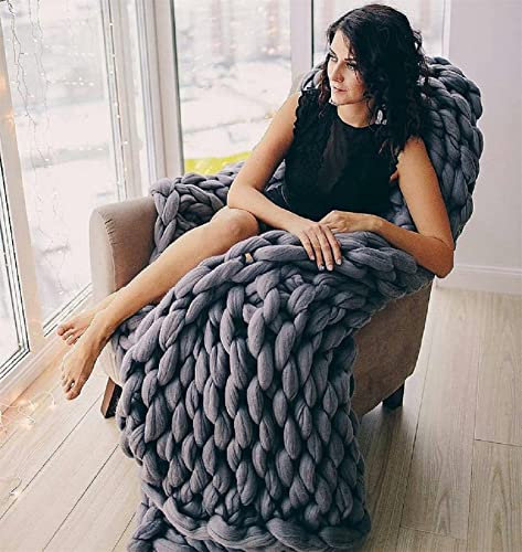 Riyueyi Chunky Knit Blanket Wool Large Warm Cozy Thick Yarn Cable Throw Blankets Soft, Fluffy, Oversized Cable Braided Hand Knotted Throw for Sofa, Boho Gift,Grey,50x50cm/19x19in
