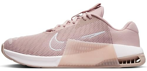 NIKE Damen W Metcon 9 Sneaker, PINK Oxford/White-DIFFUSED Taupe, 40 EU