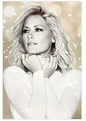 HUANGCHOU Sängerin Helene Fischer 27 Leinwand Poster Schlafzimmer Dekor Sport Landschaft Büro Zimmer Dekor Geschenk ohne Rahmen:12x18inch(30x45cm)