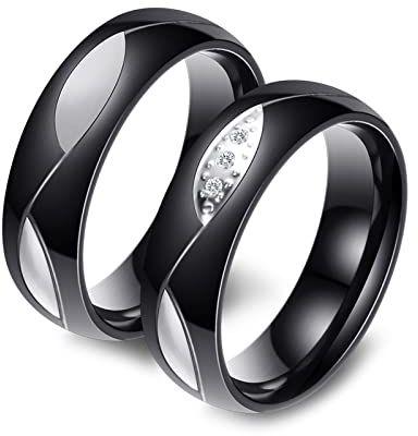 Trauringe Titan Paarpreis, Partner Ringe Set Schwarz 6MM Breite Poliert Runden Zirkonia Verlobungsringe mit Gravur für Paare Damen Gr. 49 (15.6) & Herren Gr. 52 (16.6)