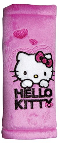 HiTS4KiDS – Gurtpolster Auto für Kinder – Schulterpolster passend für Sicherheitsgurt & Rucksack – Gurtschutz für mehr Komfort auf der Reise – Gurtschoner für Mädchen (Hello Kitty | Rosa | 20cm)