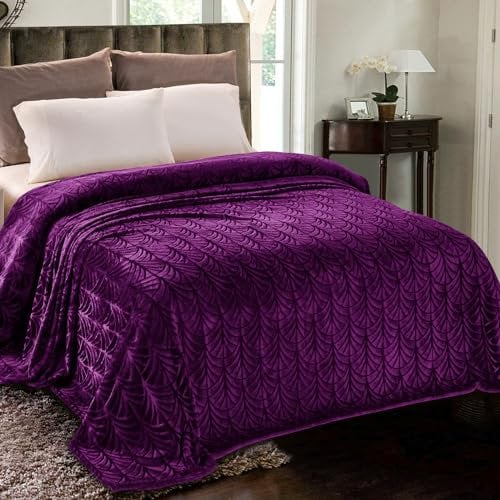 Whale Flotilla Flannel Fleece Double Size Blanket for Bed, 150x200 CM Soft Fluffy Velvet Bed Blanket with Decorative Vintage Pattern for All Season, Warm and Lightweight, Purple