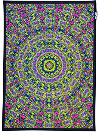 PSYWORK Schwarzlicht Stoffposter Neon | Yoga Mandala Green | 0,5 x 0,7m | UV-aktiv | fluoreszierend | Wandbehang Stoffbanner Poster Wandbild Kunstdruck Dekobild Dekoration Wandteppich