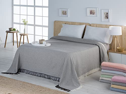 Estoralis | Torino | Mehrzweck-Steppdecke im modernen Design | Plaid für Bett und Sofa | Farbe - Braun | Steppdecke/Sofabezug (230 x 260 cm. BreitexHöhe) | Mit Fransen