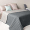 Luxus Tagesdecke 220x240 – Kuscheldecke & Überwurfdecke Beige - Grau – Sofadecke, Bettüberwurf & Deko für Schlafzimmer – Steppdecke flauschig, Wendedecke modern