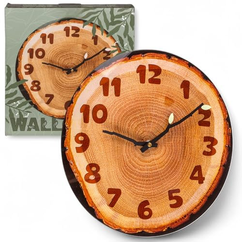 MIJOMA Wanduhr – Runde Quarzuhr mit lustigem Design-Ziffernblatt, analoger Zeitanzeige, batteriebetrieben, Moderne Deko-Uhr für Wohnzimmer, Küche & Büro (Baumscheibe)