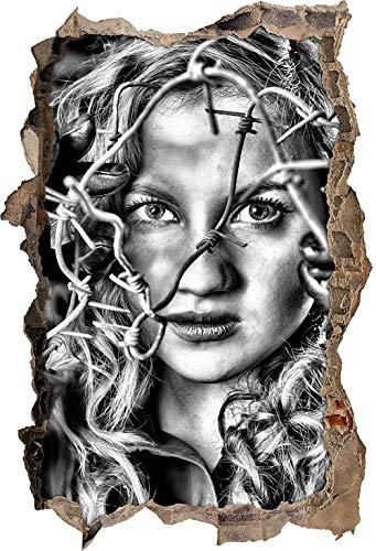KAIASH 3D Adesivo murale Monocrome Girl sfondamento del Muro di Filo spinato in Look 3D Adesivo da Parete o Porta Adesivo da Parete Decalcomania da Muro Decorazione da Parete 62x42cm