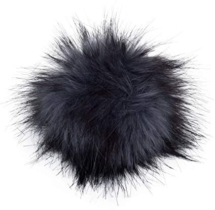 Fell Pompon mit Druckknopf smoke (geräuchert)