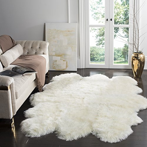 SAFAVIEH Sheep Skin Collection Area Rug - 5'5 x 7'7, White, Handmade Rustic Glam Genuine Pelt, 3.4-inch Thick Ideal for High Traffic Areas in Living Room, Bedroom (SHS121A)