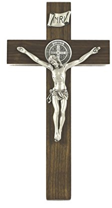 Walnuss Holz Kruzifix mit zwei-seitige Zinn St. Benedikt Medaille und Corpus, 30,5 cm