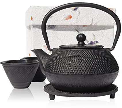 The Exotic Teapot - Black Tetsubin Teapot Gift Set, 600ml Cast Iron Teapot, Two 100ml Cups, Trivet Stand, Handmade Gift Box