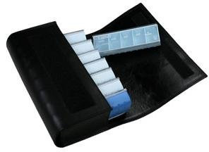 ANABOX - Pilulier Semainier Deluxe - Organisateur 7 Jours x 5 Cases avec Étui Cuir et Pilulier Bonus - Bleu