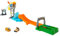 Hot Wheels Trackset und Spielzeugautos, RacerVerse Jurassic World Blues Raptorenangriff Trackset mit 2 Die-Cast-Rennautos: Blue und Owen, HTP12