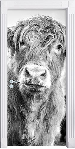 Stil.Zeit Möbel Niedlicher Blick Einer Kuh an der Weide Kunst B&W als Türtapete, Format: 200x90cm, Türbild, Türaufkleber, Tür Deko, Türsticker