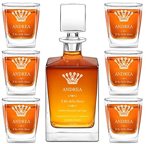 Maverton set Caraffa da whisky e cognac + 6 bicchieri - con incisione personalizzata - Decanter in vetro per whiskey da 0,81 L - Bottiglia per compleanno - pensiero per papà - Re