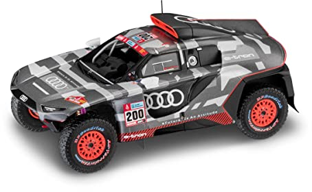Audi 5022200131 Modellauto 1:43 Miniatur RS Q e-tron #200 Rallye Dakar Peterhansel Boulanger Modell, schwarz/grau/rot
