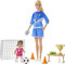 Barbie Playset Allenatrice di Calcio con 2 Bambole e Accessori, Giocattolo per Bambini 3+ Anni, GLM47