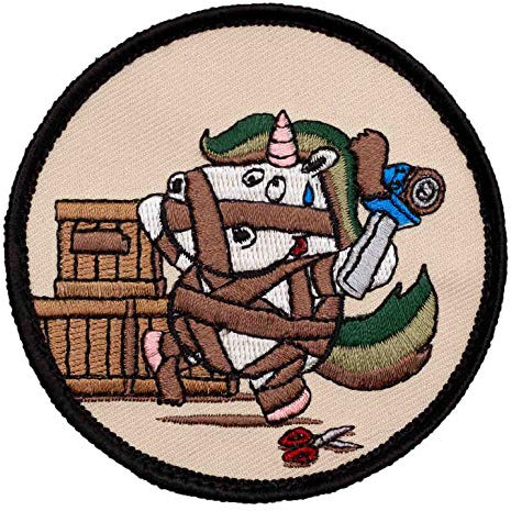 Café Viereck ® Bundeswehr Nachschub Einhorn mit Kiste Fun Patch Gestickt mit Klett - 8 cm
