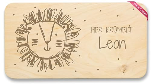 Frühstücksbrettchen Holz Natur - Löwe hier krümelt mit Name I Tier Motiv I Löwen Kinder Geschenk personalisiert mit Namen - 22x12 - Holz - personalisierte geschenke kind gravur und