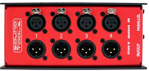 CAT Box 8 – eine langlebige Vierkanal-Box mit einem XLR-Stecker und einem XLR-Stecker auf jedem der Vier Kanäle.