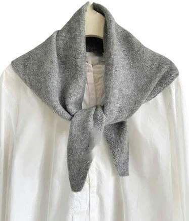 CLKLGEXEAK Dreieckiger Strickschal, wärmendes Herbst- und Wintertuch, mehrfarbiger Halswärmer, hautfreundlich, Schal für Damen und Mädchen